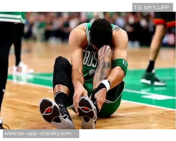 美媒盘点伤缺球员名单多达31人包括老詹塔图姆利拉德欧文等明星球员