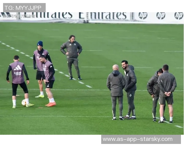 今日趣图：阿莫林的千古冤屈与姆巴佩的完美公式共同守护阿隆索的传奇故事